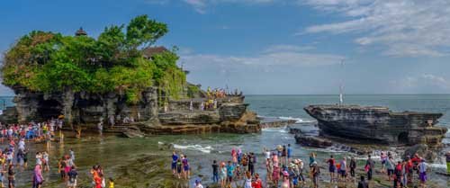 metsaperture bali tanah lot temple