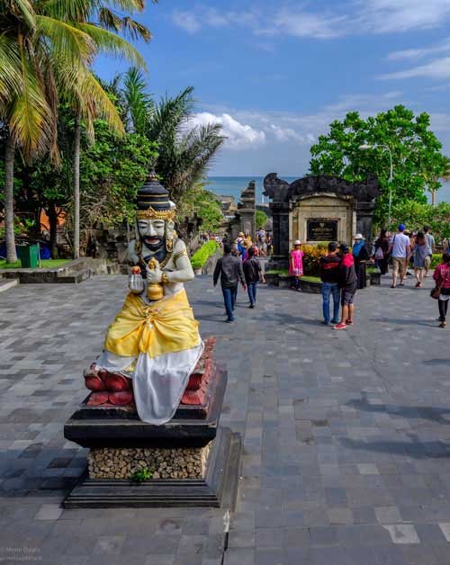 metsaperture bali tanah lot tapınağı