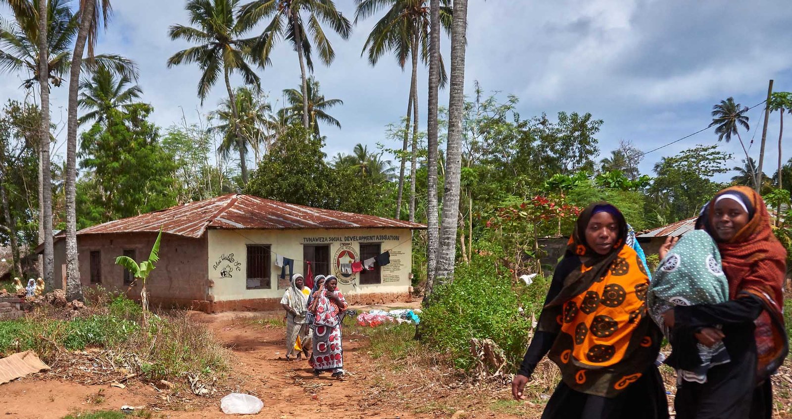 women zanzibar island